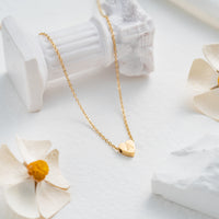 OSNIE Flower Girl A-Z Alphabet Pendant Necklace 14K Gold Plated Tiny Capital Letter Initial Heart Pendant Necklace Wedding Day Thank You for Being My Flower Girls Jewelry Gifts Proposal from Bride